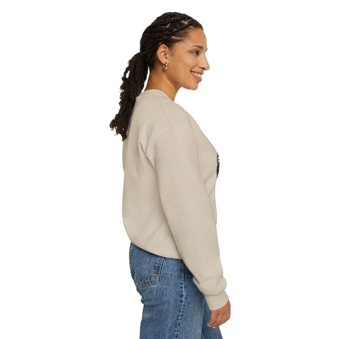 Scream [Made-to-Order] Halloween Graphic Sweatshirt - Men's Cozy Classic Fit Crew Neckline Sweatshirt with Customizable Names for Spooky Season