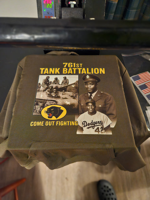 761st Tank Battalion Design/Military Tribute Unisex Heavy Cotton Tee |